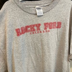 graphic tee